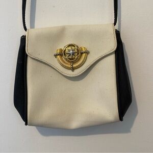 Rodo Vintage Cream and Navy Shoulder Bag with Gold Emblem